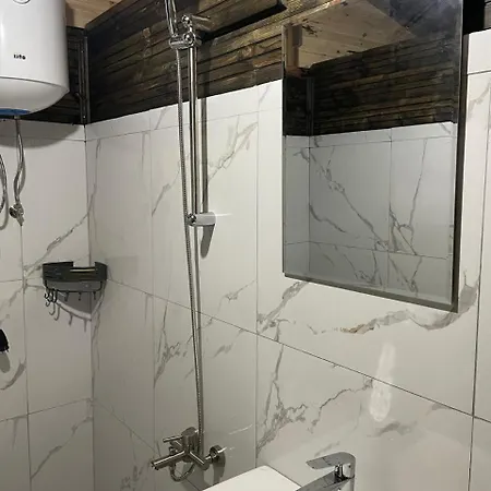 Ohel * Plazhi San Pietro