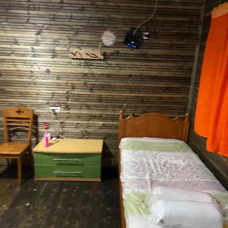 Ohel * Plazhi San Pietro