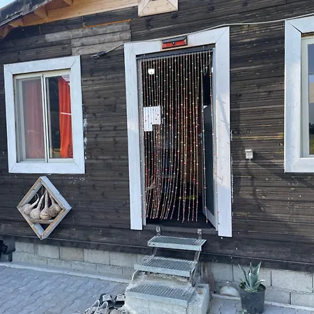Σαλέ Ohel Plazhi San Pietro