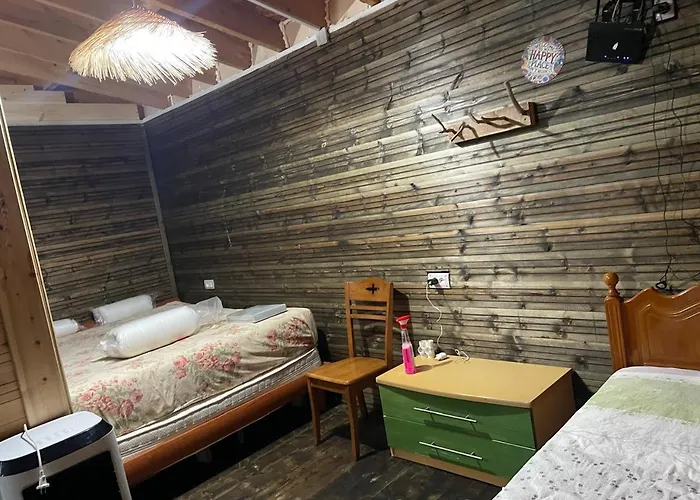 Ohel Plazhi San Pietro