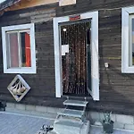 Alpstuga Ohel Plazhi San Pietro