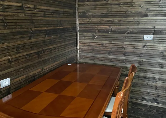 Ohel Alpehytte Plazhi San Pietro